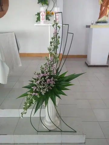 450 Mẫu Cắm Hoa Nhà Thờ
