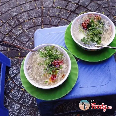 Ăn Vặt Nhà Thờ Đức Bà Ăn Vặt Nhà Thờ Đức Bà