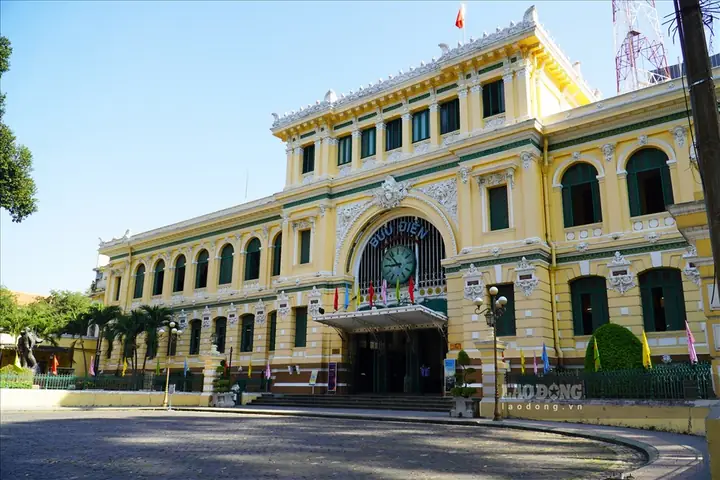 Bưu Điện Nhà Thờ Đức Bà Bưu Điện Nhà Thờ Đức Bà