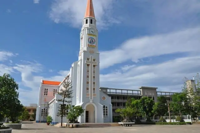 Các Nhà Thờ Ở Bình Định