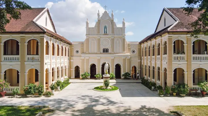 Các Nhà Thờ Ở Bình Định