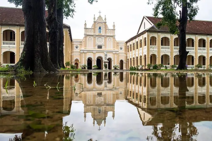 Các Nhà Thờ Ở Bình Định