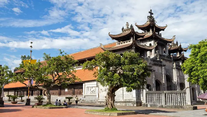Các Nhà Thờ Ở Ninh Bình