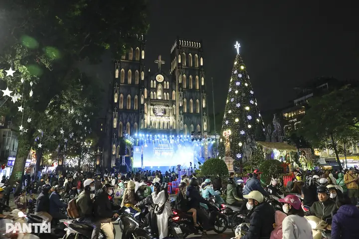 Các Nhà Thờ Tại Hà Nội