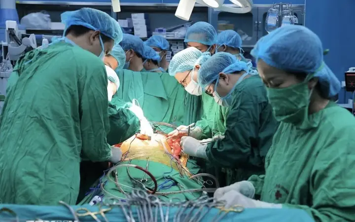 Các Tướng Môi Phát Tài Cho Nam