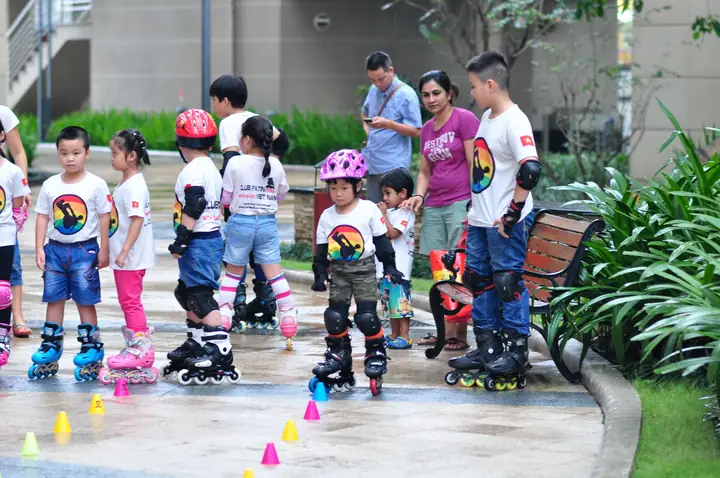 Chân Vòng Kiềng Trong Tướng Số
