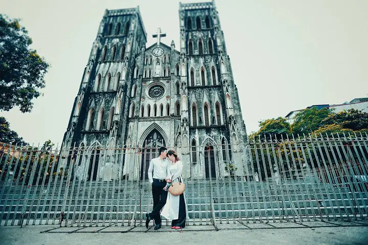 Chụp Ảnh Cưới Ở Nhà Thờ Lớn Hà Nội