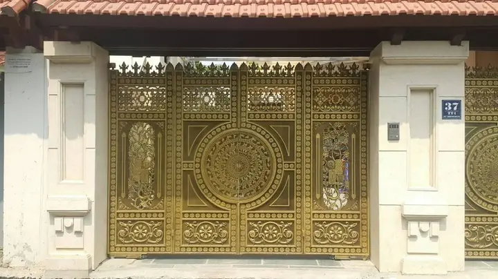 Cổng Nhà Thờ Tộc Cổng Nhà Thờ Tộc