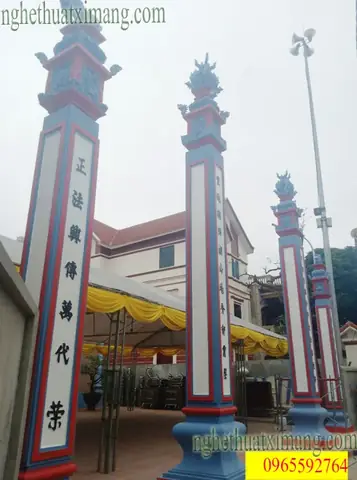 Cột Đồng Trụ Nhà Thờ Họ Cột Đồng Trụ Nhà Thờ Họ