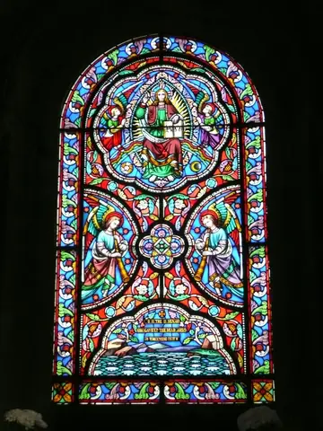 Cửa Sổ Nhà Thờ