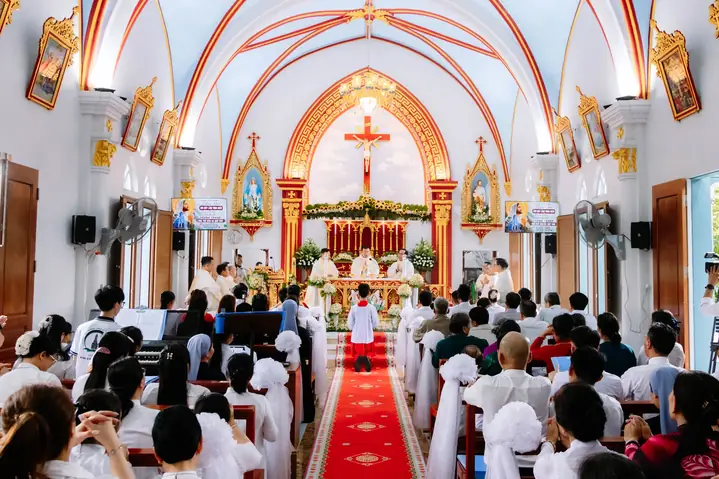 Đảo Nam Du Có Nhà Thờ Không