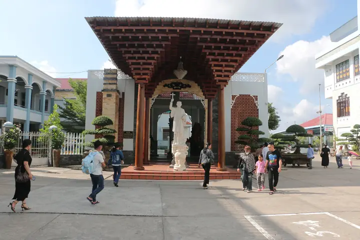 Địa Chỉ Nhà Thờ Tắc Sậy