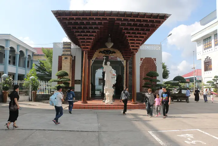 Địa Chỉ Nhà Thờ Tắc Sậy