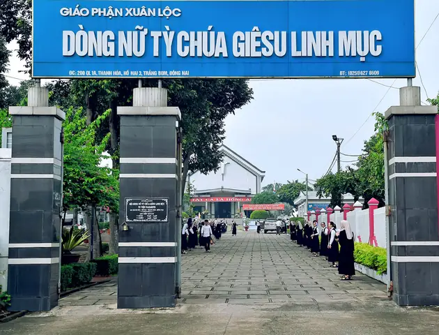 Dòng Nữ Tỳ Chúa Giêsu Linh Mục Đồng Nai