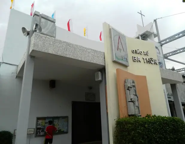 Giờ Lễ Nhà Thờ Ba Thôn