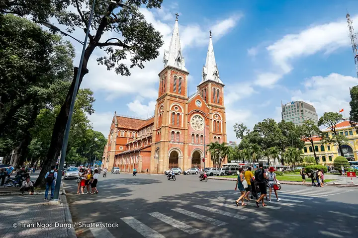 Giờ Lễ Nhà Thờ Đức Bà Tp Hcm