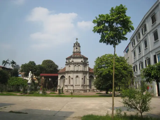 Giờ Lễ Nhà Thờ Phùng Khoang
