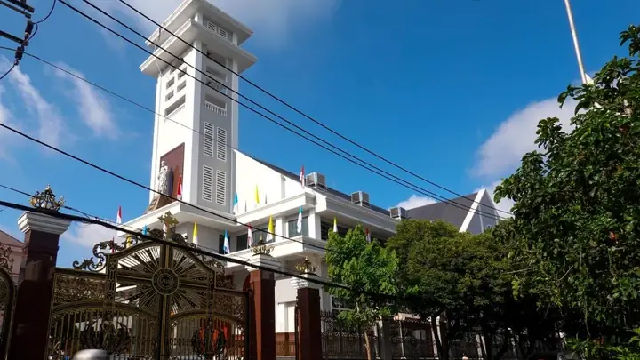 Giờ Lễ Nhà Thờ Thiên Ân