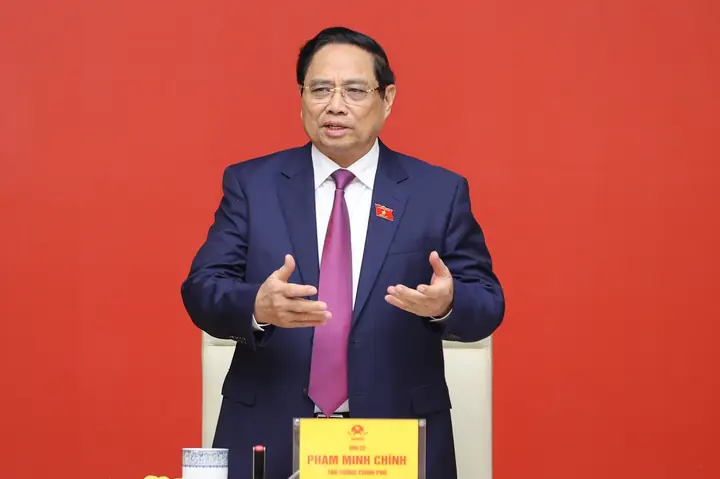 Hồ Chí Minh Với Tướng Số