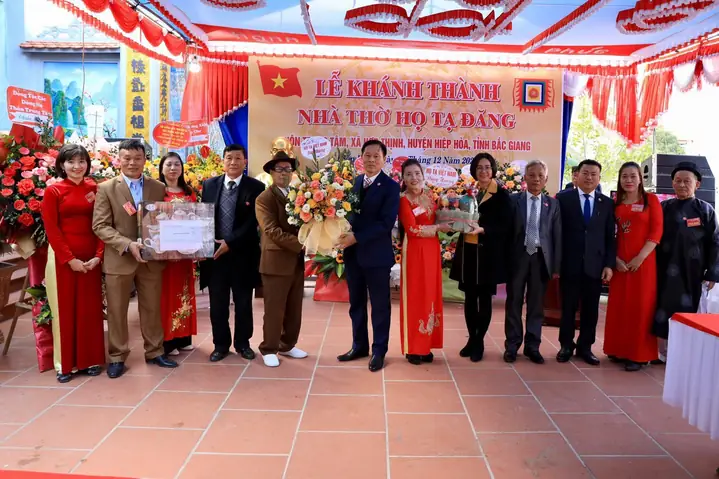 Khánh Thành Nhà Thờ Họ