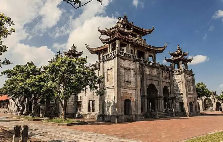 Kiến Trúc Nhà Thờ Đá Phát Diệm Kiến Trúc Nhà Thờ Đá Phát Diệm