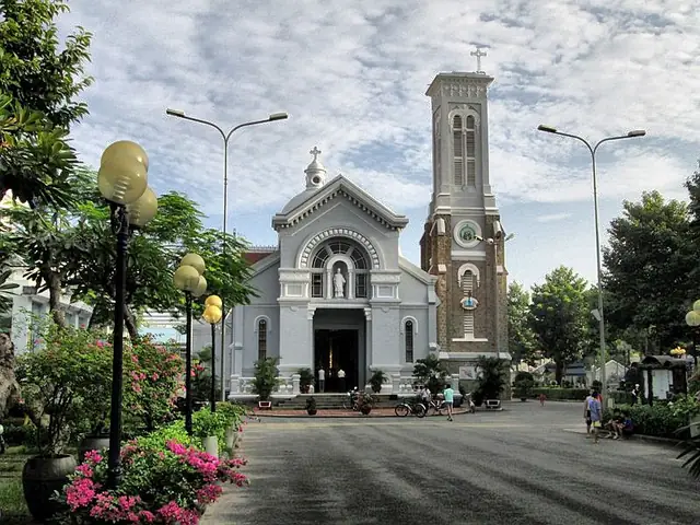 Lịch Giải Tội Nhà Thờ Hạnh Thông Tây