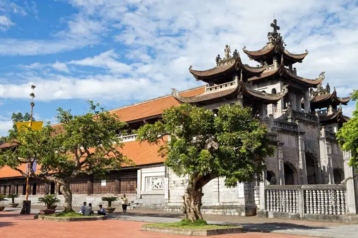 Lịch Sử Nhà Thờ Đá Phát Diệm