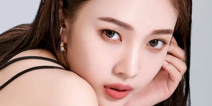 Mắt Đẹp Tướng Số