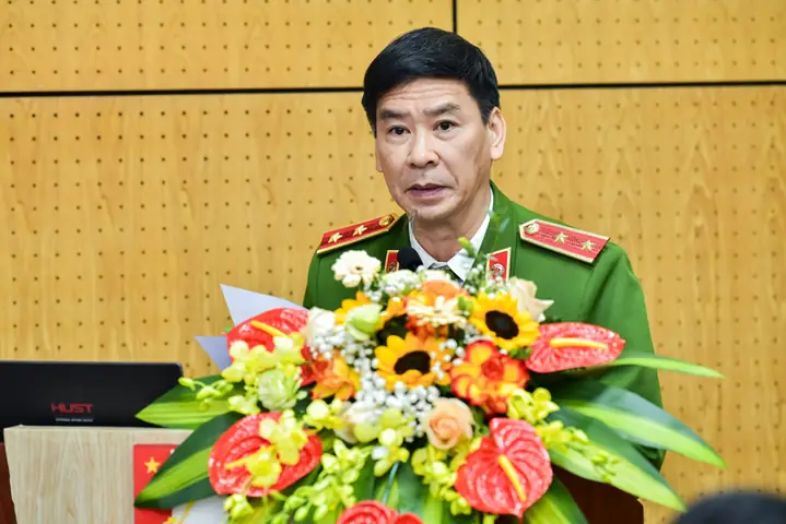 Nghiên Cứu Tướng Số Trung Hoa Nghiên Cứu Tướng Số Trung Hoa