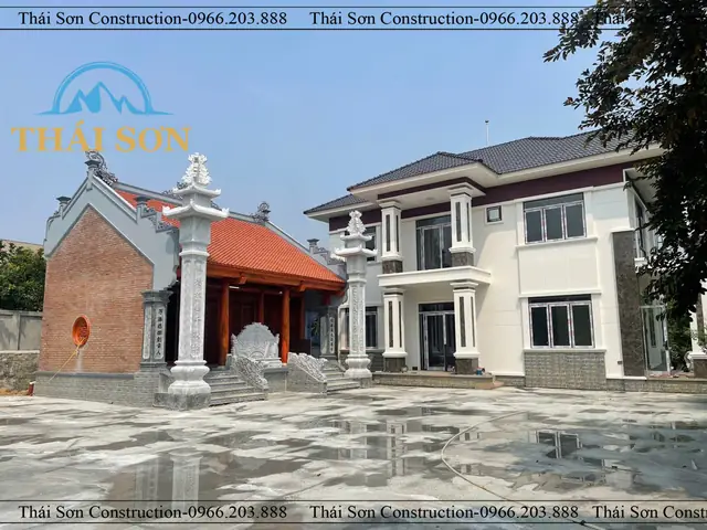 Nhà Ở Kết Hợp Nhà Thờ