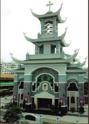 Nhà Thờ Ba Chuông Nhà Thờ Ba Chuông