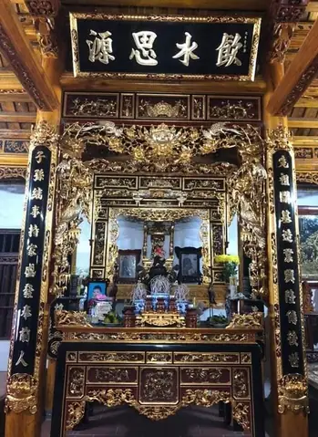 Nhà Thờ Ba Gian Nhà Thờ Ba Gian