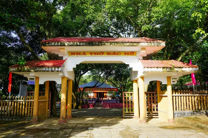 Nhà Thờ Bác Hồ Nhà Thờ Bác Hồ