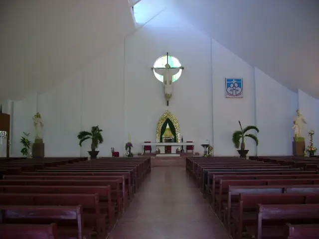 Nhà Thờ Bãi Dâu
