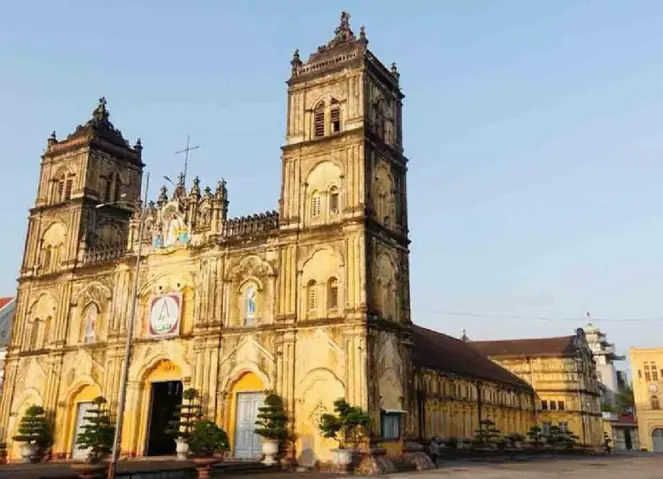 Nhà Thờ Bùi Chu Nam Định