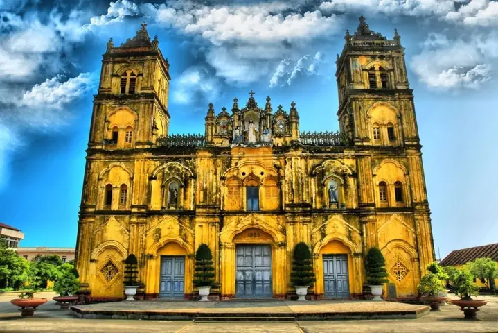 Nhà Thờ Bùi Chu Nam Định