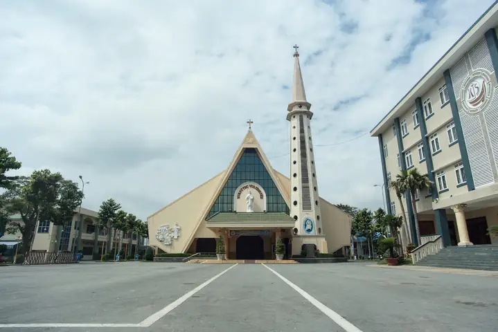 Nhà Thờ Bùi Môn Hóc Môn