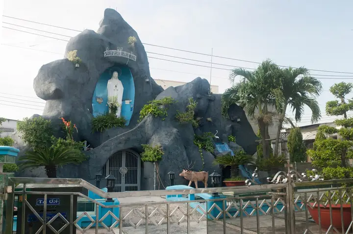 Nhà Thờ Bùi Môn Hóc Môn