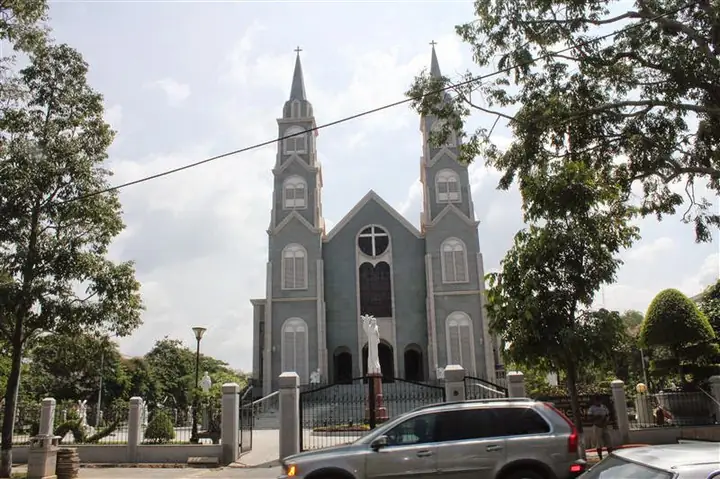 Nhà Thờ Chánh Tòa Bà Rịa