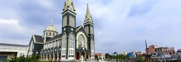 Nhà Thờ Chánh Tòa Phú Cường