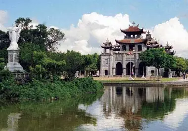 Nhà Thờ Chính Tòa Phát Diệm Nhà Thờ Chính Tòa Phát Diệm