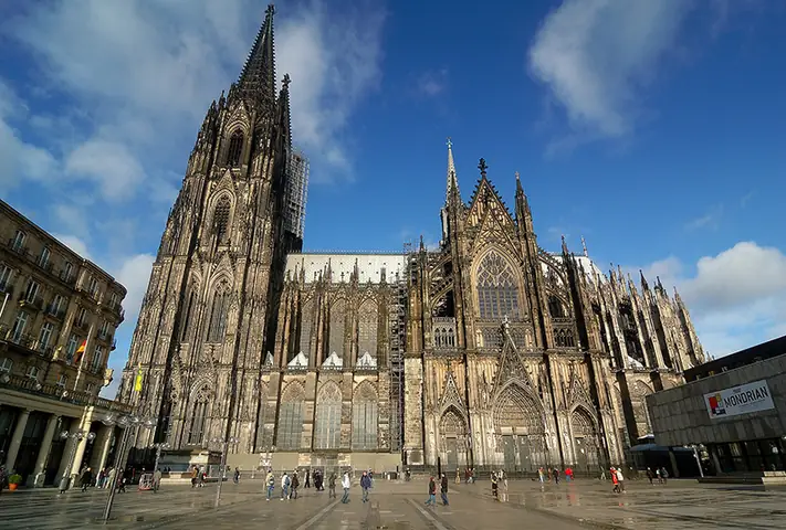 Nhà Thờ Cologne Nhà Thờ Cologne