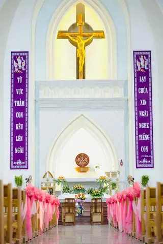 Nhà Thờ Dạy Tiếng Anh Miễn Phí