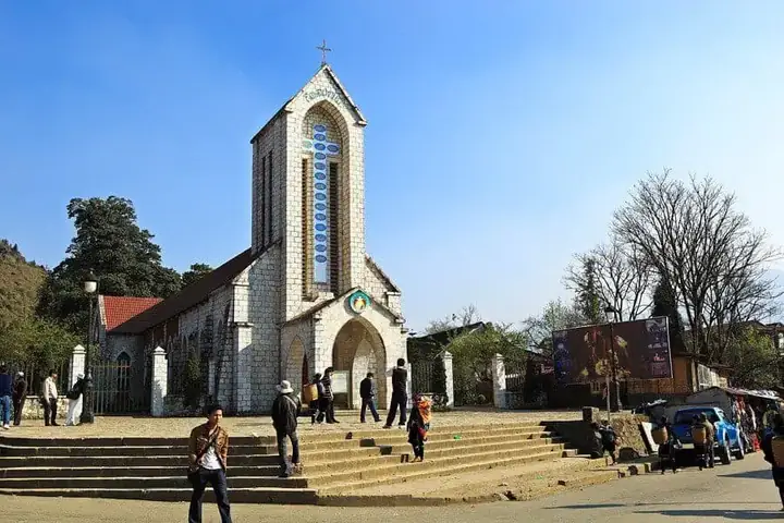 Nhà Thờ Đổ Sapa