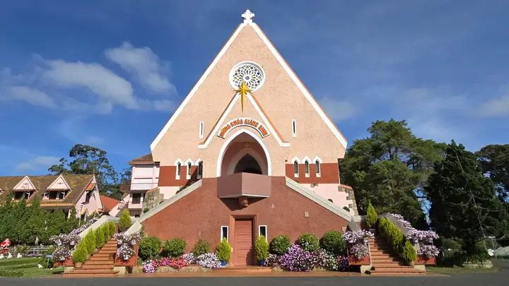 Nhà Thờ Domaine De Marie Lãnh Địa Đức Bà Nhà Thờ Domaine De Marie Lãnh Địa Đức Bà