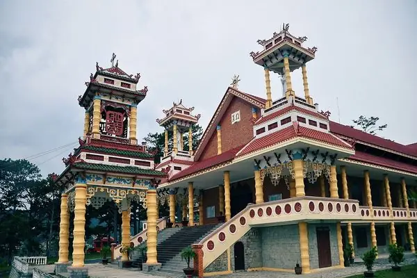 Nhà Thờ Du Sinh Đà Lạt