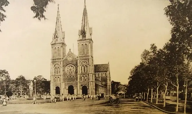 Nhà Thờ Đức Bà Xây Dựng Năm Nào