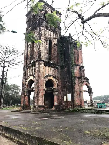 Nhà Thờ Đức Mẹ La Vang