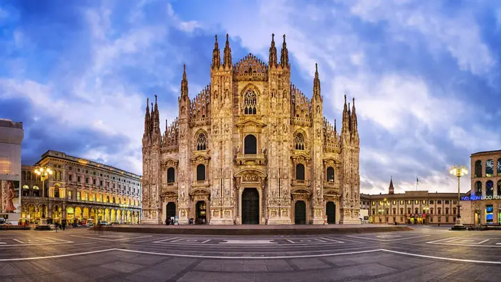 Nhà Thờ Duomo Di Milano