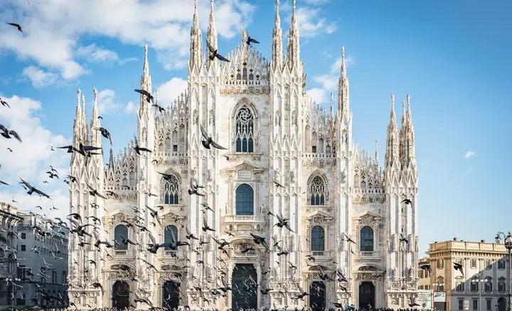 Nhà Thờ Duomo Di Milano